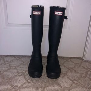 Women’s hunter boots size 7